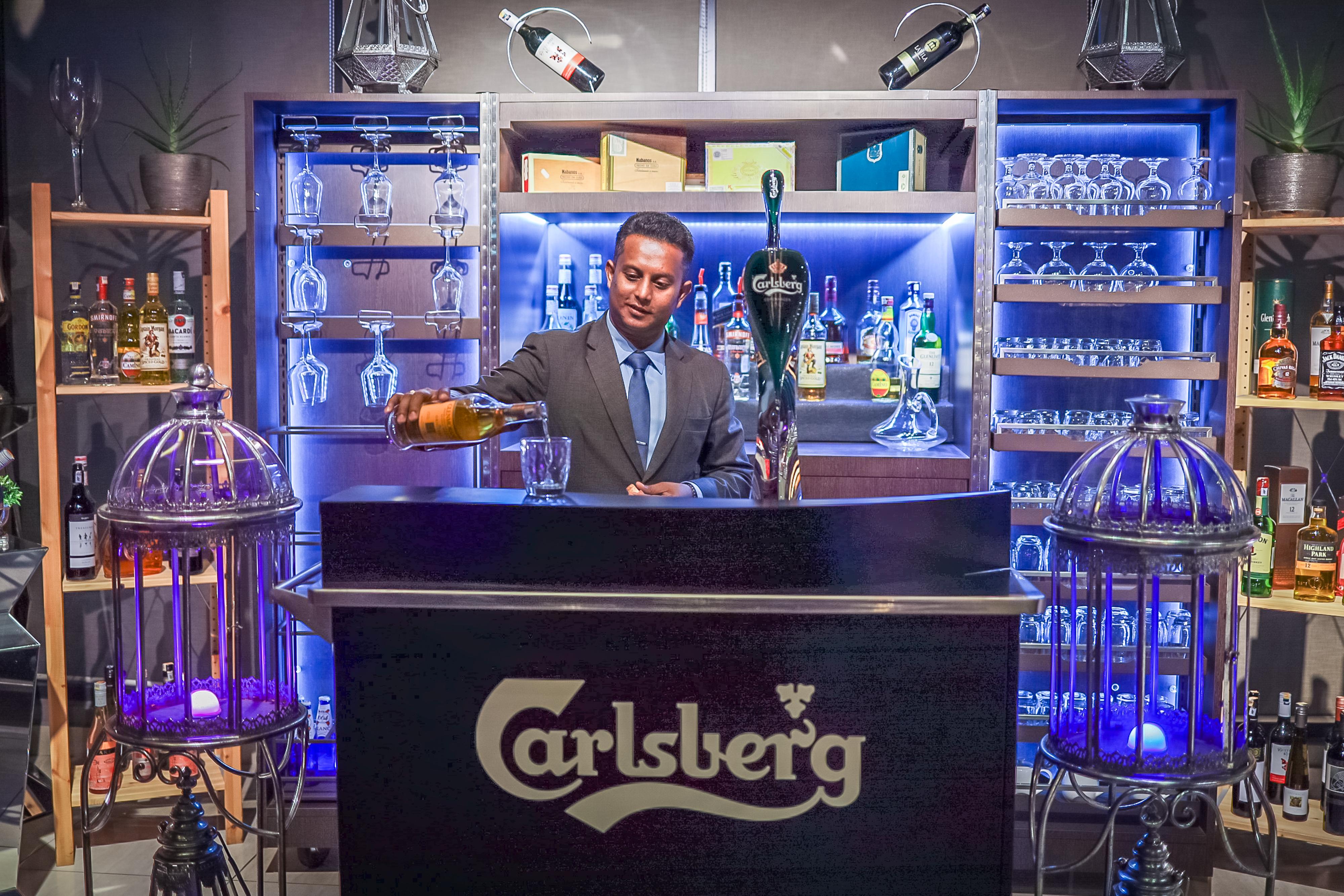 Grand Ion Delemen Hotel Cao nguyên Genting Ngoại thất bức ảnh Carlsberg bar
