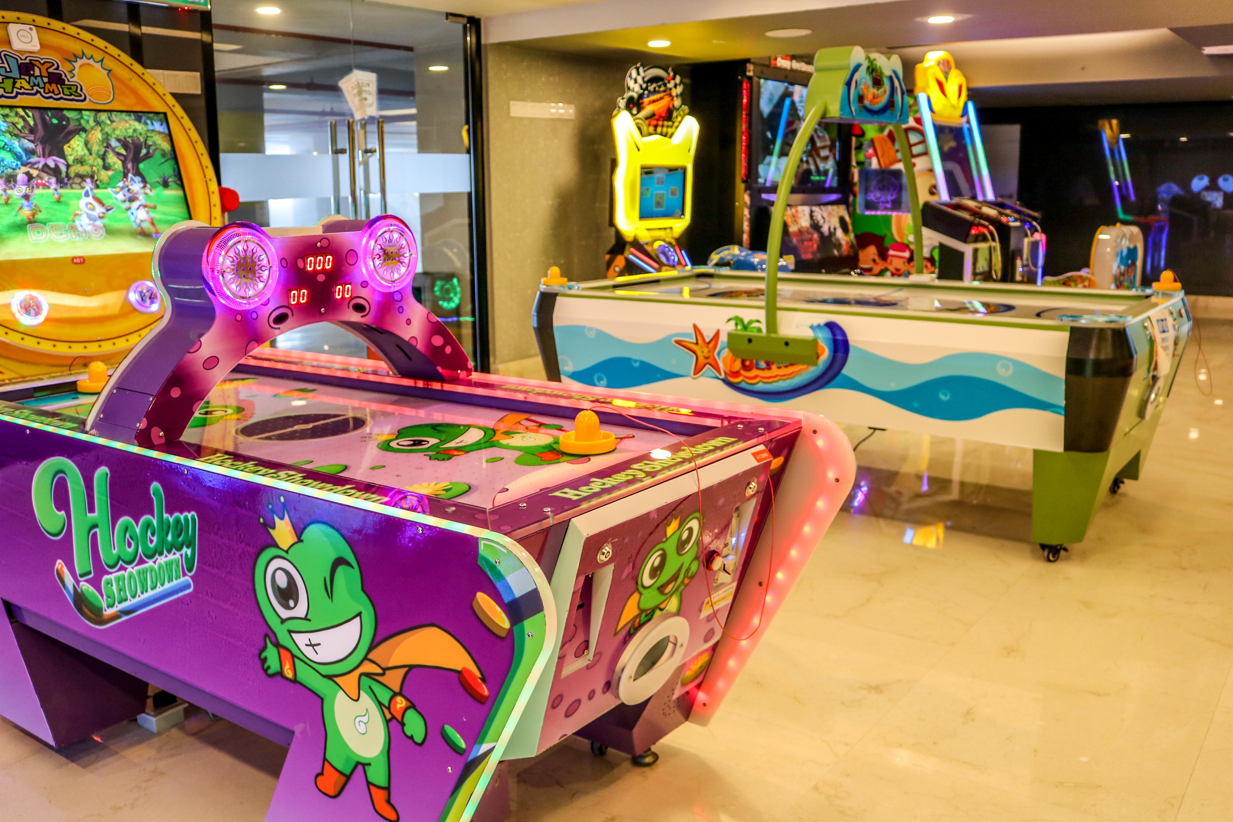 Grand Ion Delemen Hotel Cao nguyên Genting Ngoại thất bức ảnh Air hockey table